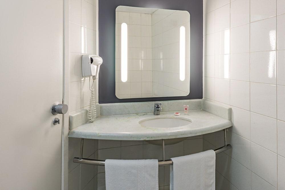 Ibis Sao Jose Dos Campos Colinas Hotel Exterior photo