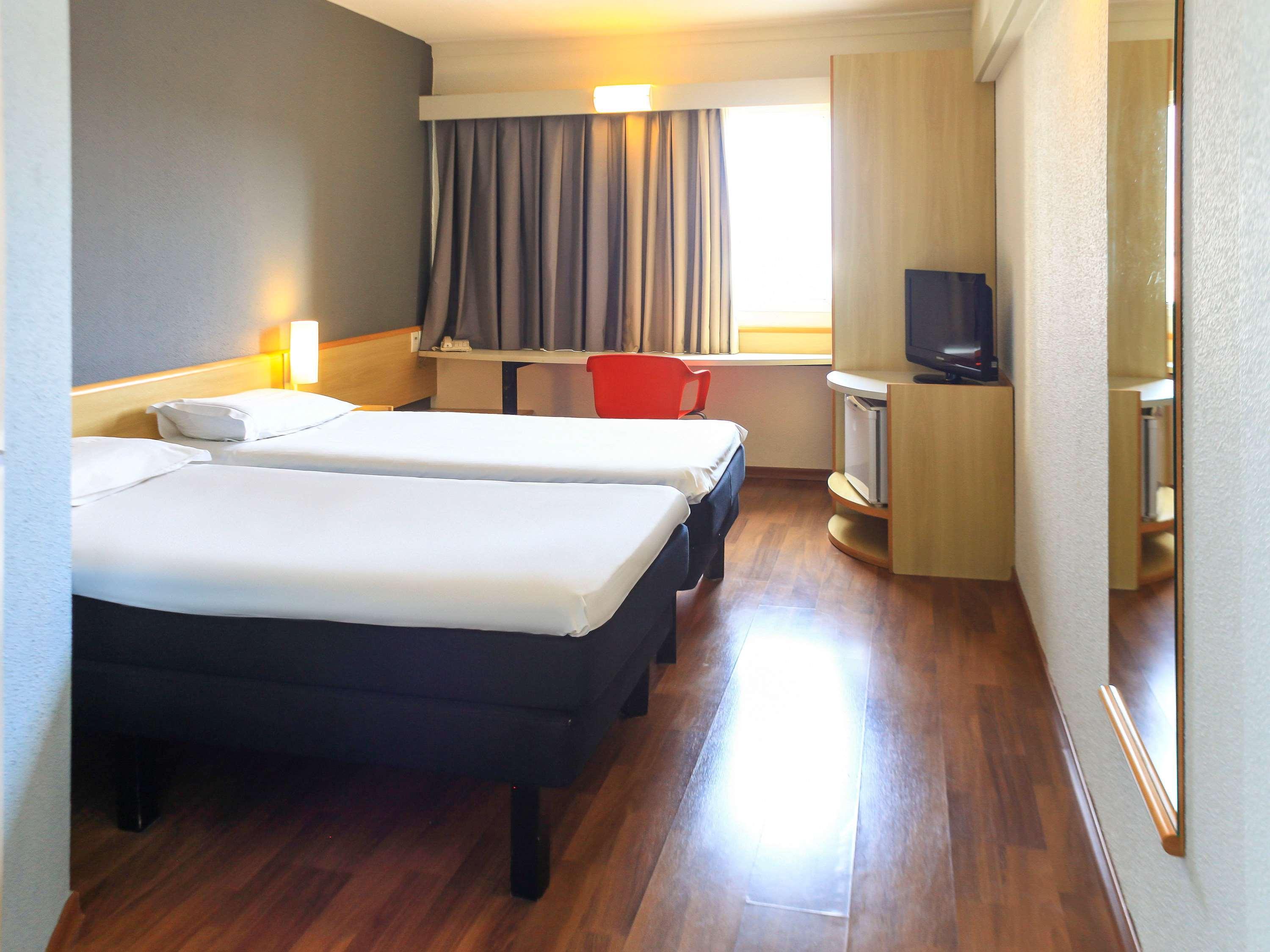 Ibis Sao Jose Dos Campos Colinas Hotel Exterior photo